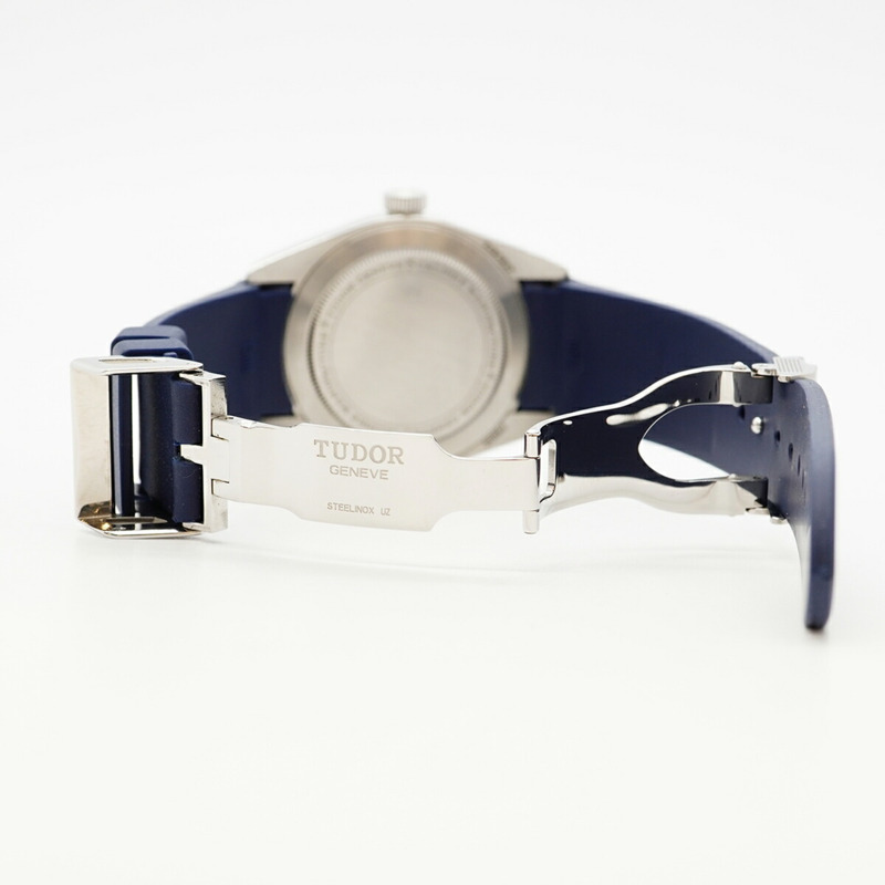 帝舵碧灣系列 79030B 海軍藍錶盤男士腕錶-4