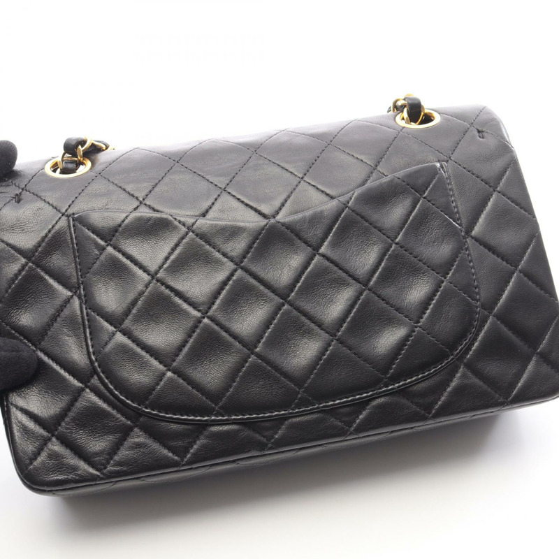 香奈兒 (CHANEL) Matelasse 雙蓋鏈條肩背包 A01113 羊皮黑色金色五金二手-12