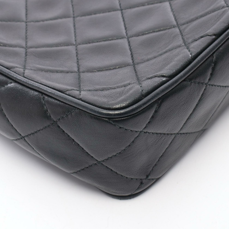 香奈兒 (CHANEL) Matelasse 斜背鏈條單肩包，羊皮材質，黑色，金色五金，二手，女士 CC-6