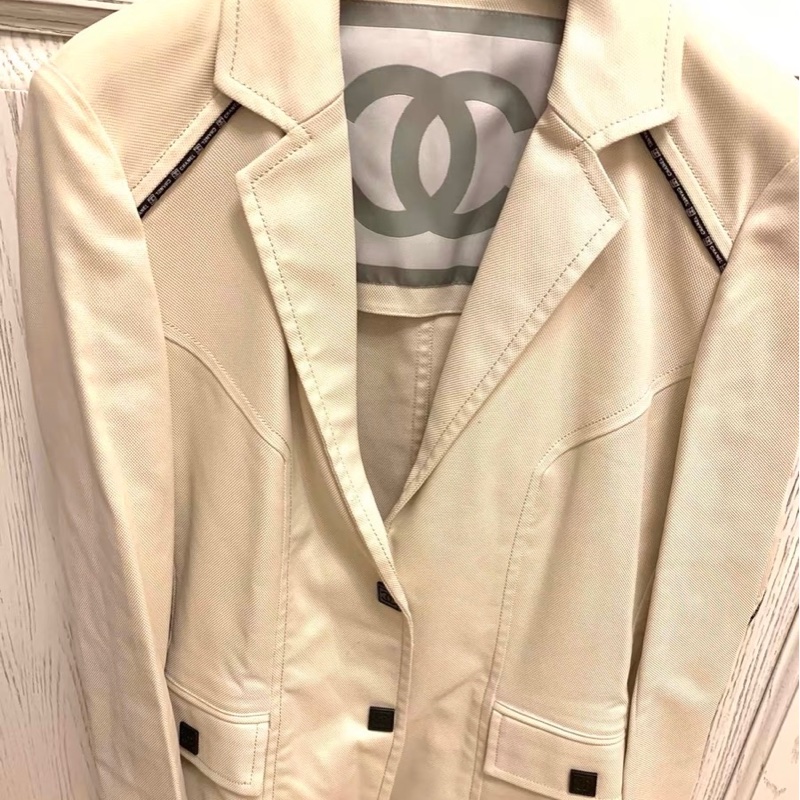 Chanel中古外套36碼-0