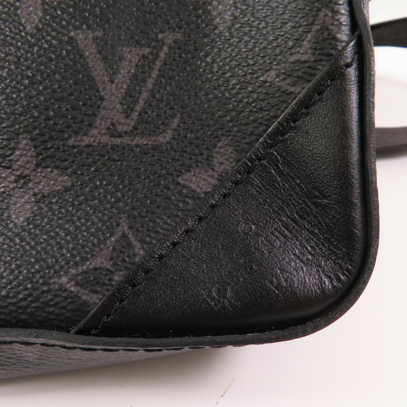 LOUIS VUITTON Monogram Eclipse Reverse Trio Messenger銀扣肩背袋灰色-10