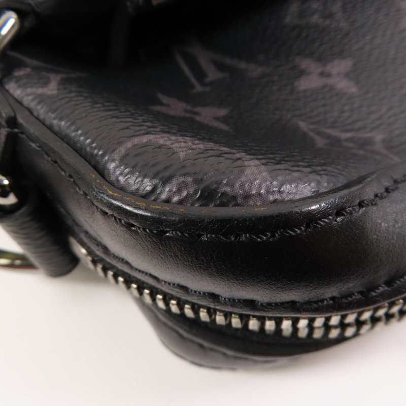 LOUIS VUITTON Monogram Eclipse Reverse Trio Messenger銀扣肩背袋灰色-12