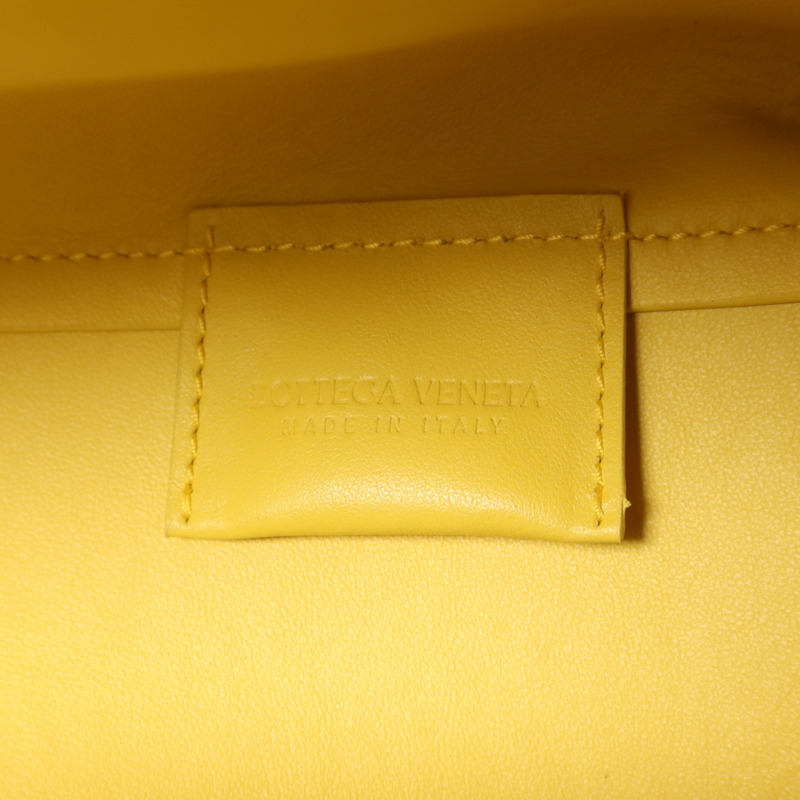BOTTEGA VENETA 牛皮皮革Mirabelle金扣手挽肩背兩用袋-6