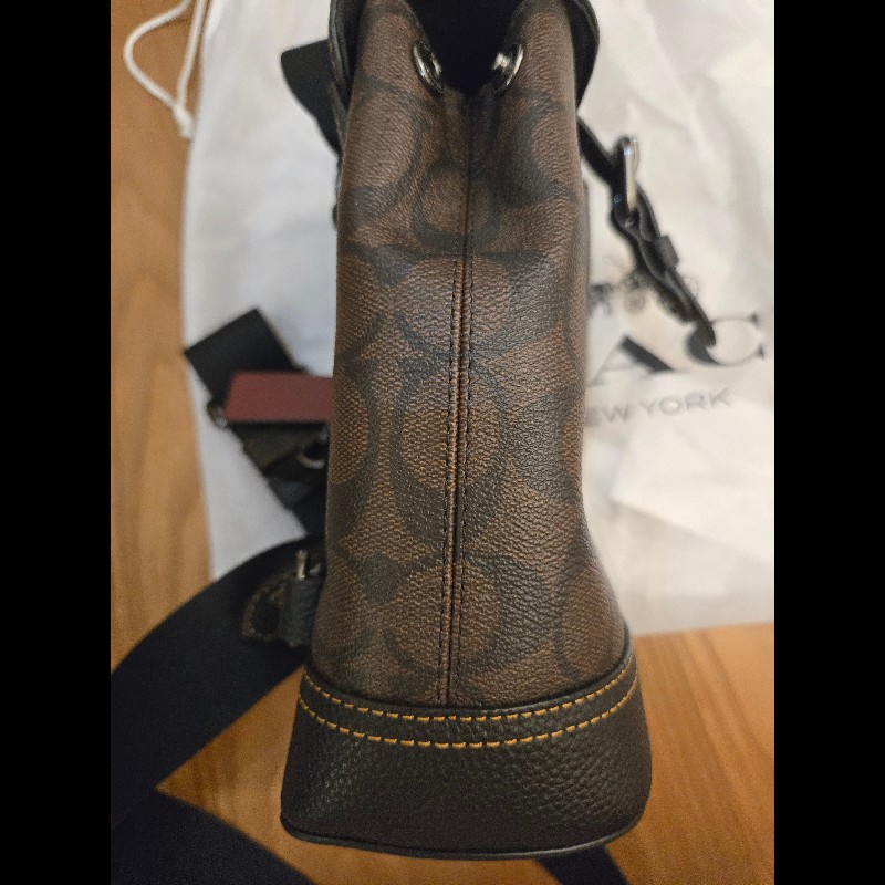 coach 男包 男生小廢包 斜背包-5