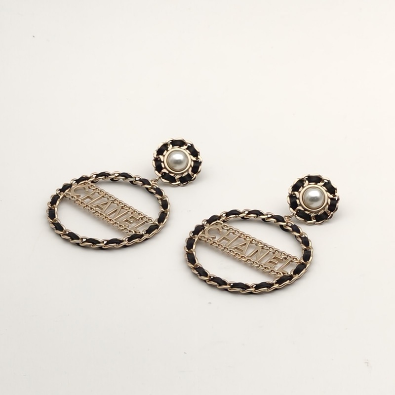 CHANEL 合金珍珠皮穿鏈大圓圈耳環-3