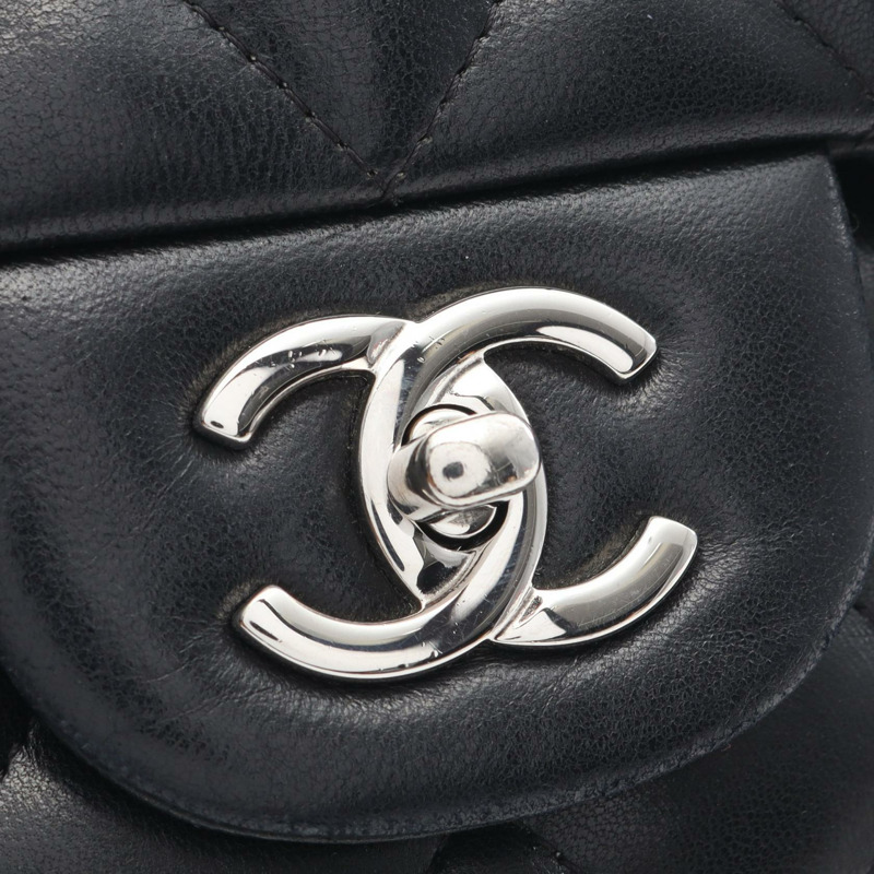 香奈兒 Deca Matelasse 30 經典大單肩包，羊皮材質，黑色，二手 CC-12