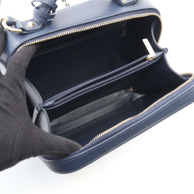 香奈兒 CC 鏤空絎縫 Vanity 肩斜背包 A93344 皮革 GHW-2