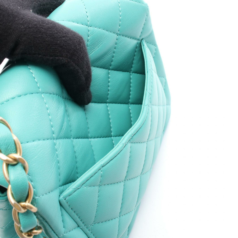 香奈兒迷你絎縫鏈條斜背包 A35200 羊皮 綠色 GHW-8