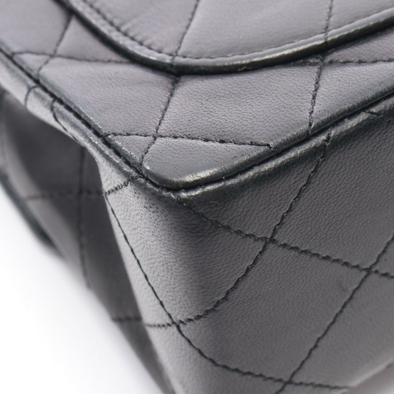 香奈兒迷你絎縫鏈條斜挎包 A01115 羊皮黑色金色五金-9