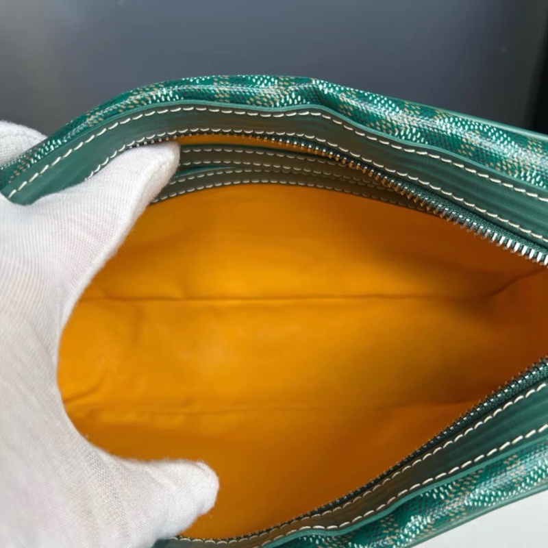 🈶購證 #99新閒置 #牛油果綠 Goyard郵差包 #男女同款 #超甜僅一顆-18