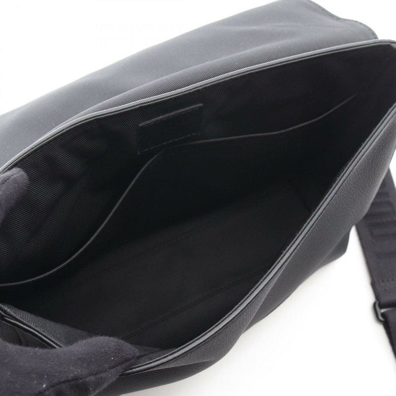 路易威登 Takeoff 斜背單肩包 M57080 黑色皮革 二手-2