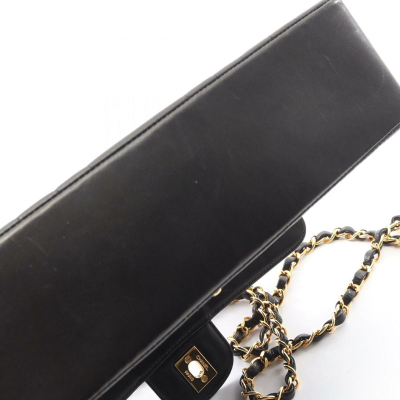 香奈兒 (CHANEL) 絎縫 Diana 翻蓋鏈條肩背斜挎包，羊皮材質，黑色，二手，金色五金-11