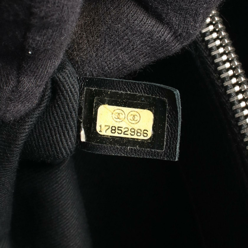 香奈兒 (CHANEL) 絎縫 COCO 標誌手提鏈條肩背包,小牛皮材質,黑色,二手,帶五金配件-4