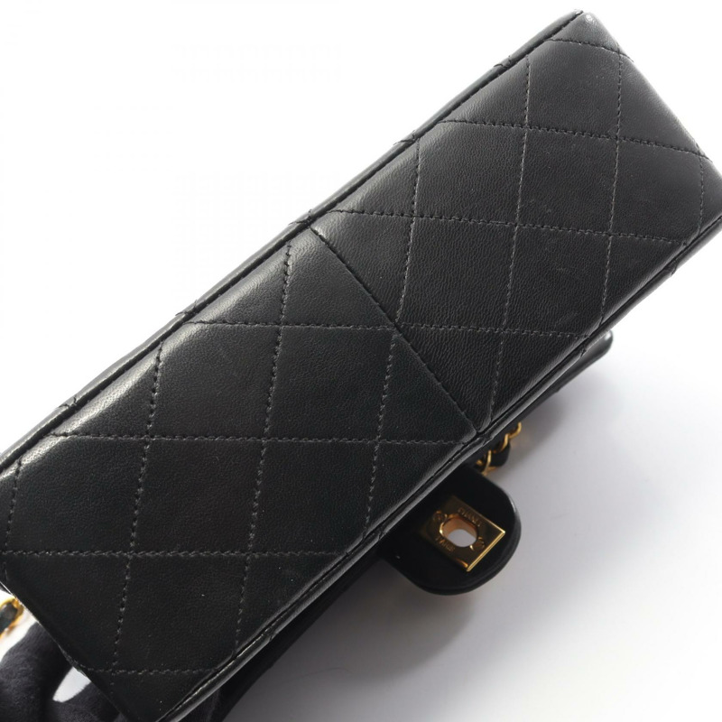 香奈兒迷你Matelasse 20鏈條斜挎包，羊皮材質，黑色，二手，金色五金-9