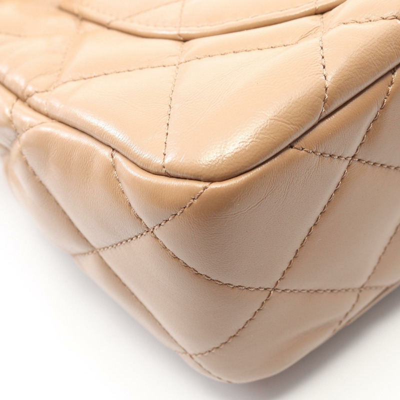 香奈兒 (CHANEL) 絎縫手鍊斜挎包,羊皮材質,駝色,二手,金色五金-6