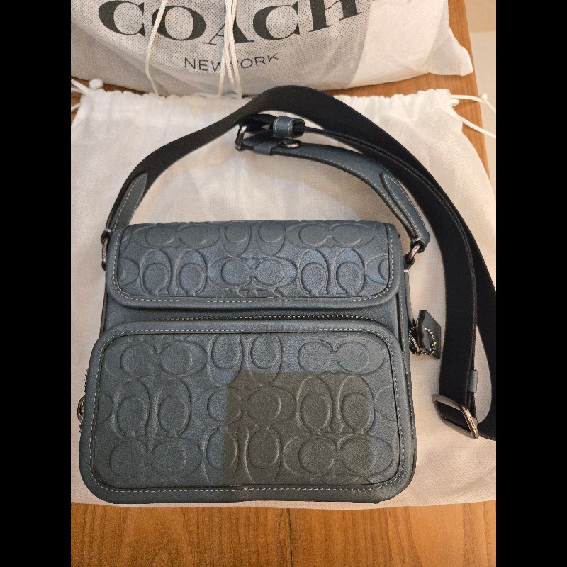 coach 男包 男生斜背包 藍灰色-0