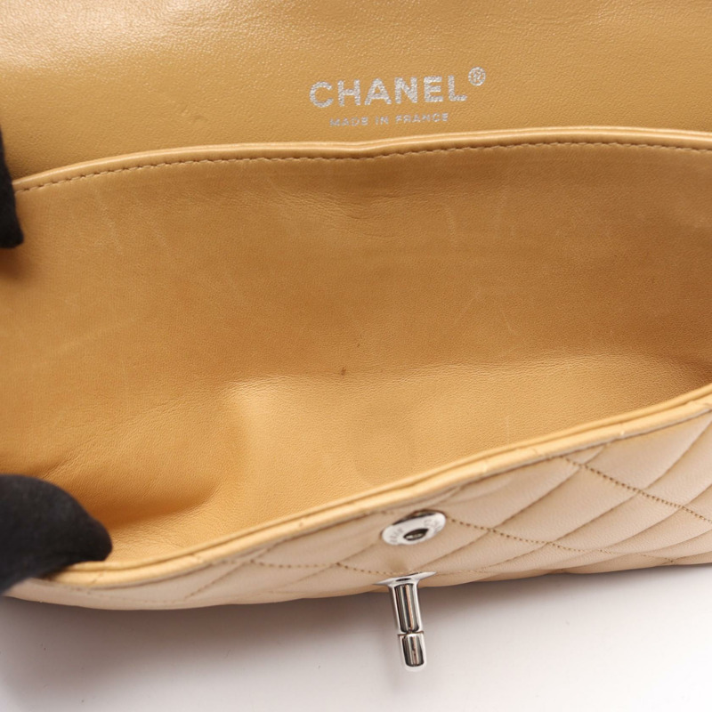 香奈兒 (CHANEL) Matelasse W 翻蓋鏈條單背包 A01112 羊皮 米色 二手 金色五金-7