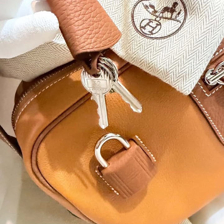 HERMES petit courtier 全新全配含購證稀有包包購於專櫃愛馬仕限量包皮拼CLEMENCE皮 37金棕 銀扣 肩背包2024年新款愛馬仕包 珍藏版限量購於專櫃金粽色-7