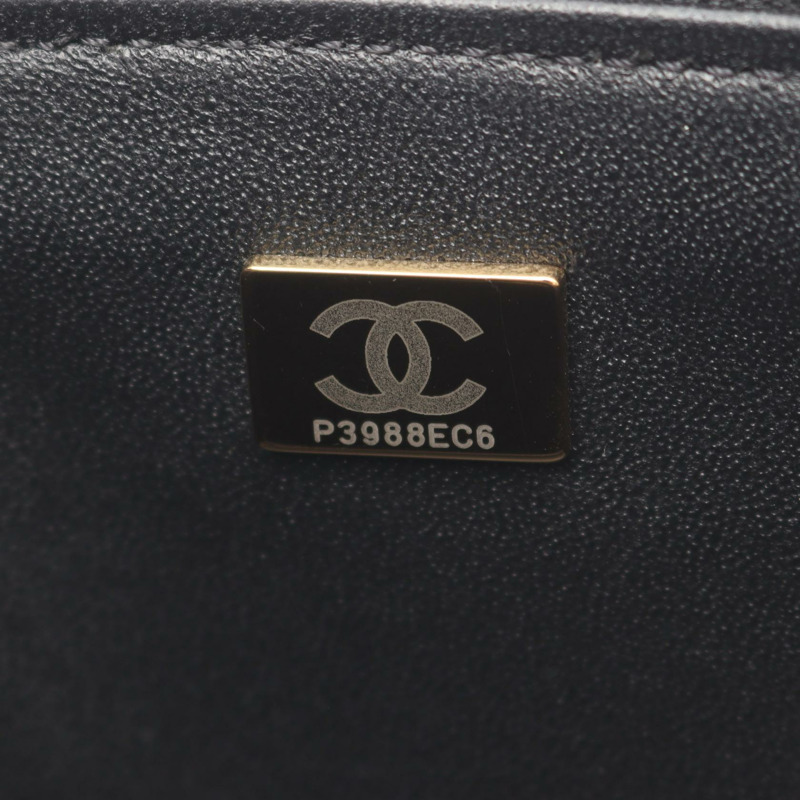 香奈兒 (CHANEL) 絎縫鏈條斜背化妝包 AS1628 羊皮黑色金扣-4