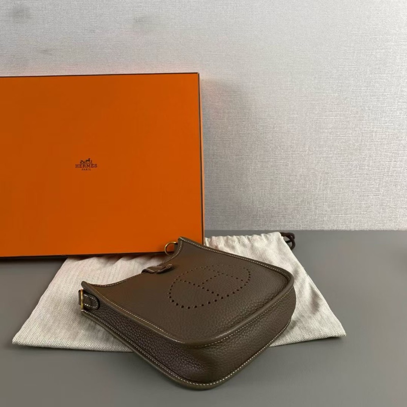 Hermès愛馬仕 Evelyne mini 大象灰伊芙琳斜挎包-5