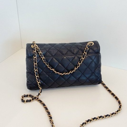 香奈兒/Chanel 黑金油臘皮拼光麵牛皮 季節CF中號 雙鏈條口蓋包-1