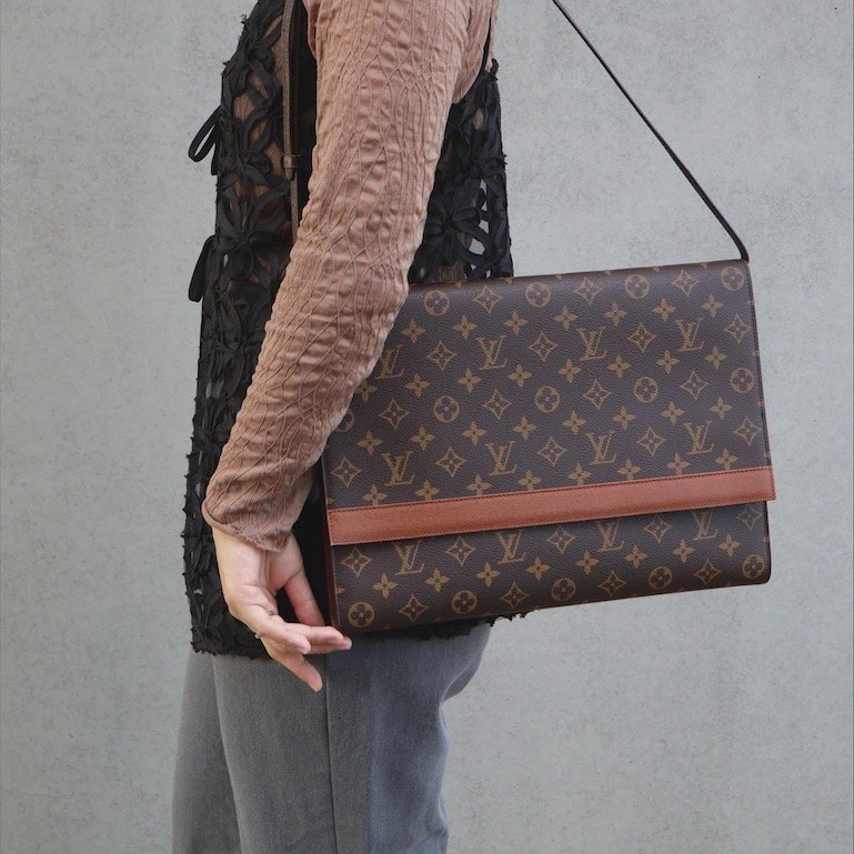 𝐋𝐎𝐔𝐈𝐒 𝐕𝐔𝐈𝐓𝐓𝐎𝐍老花紅皮𝟗𝟎𝐬筆電文件包-2