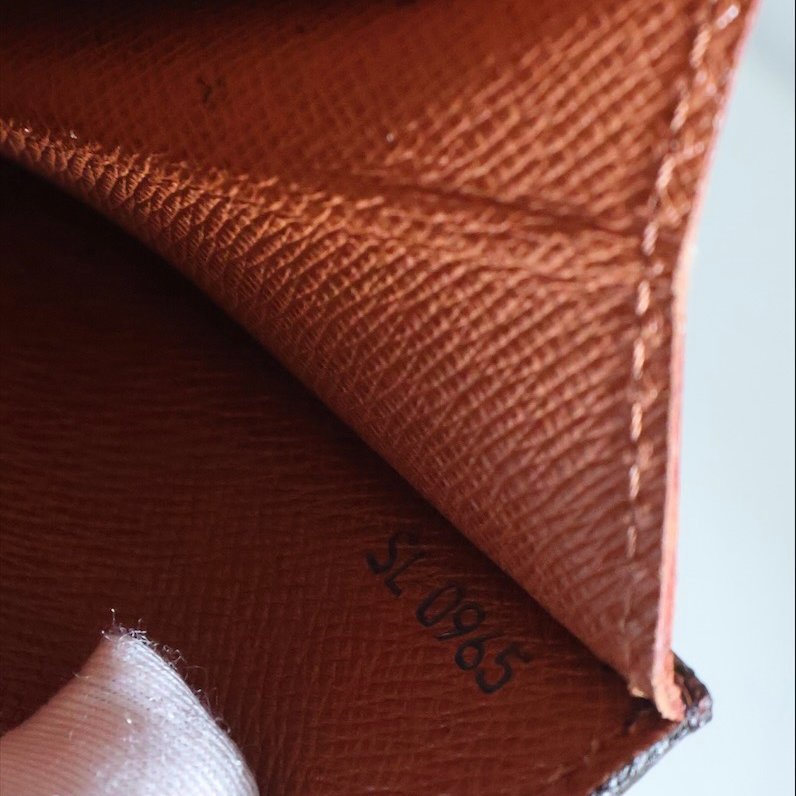 𝐋𝐎𝐔𝐈𝐒 𝐕𝐔𝐈𝐓𝐓𝐎𝐍老花紅皮𝟗𝟎𝐬筆電文件包-10