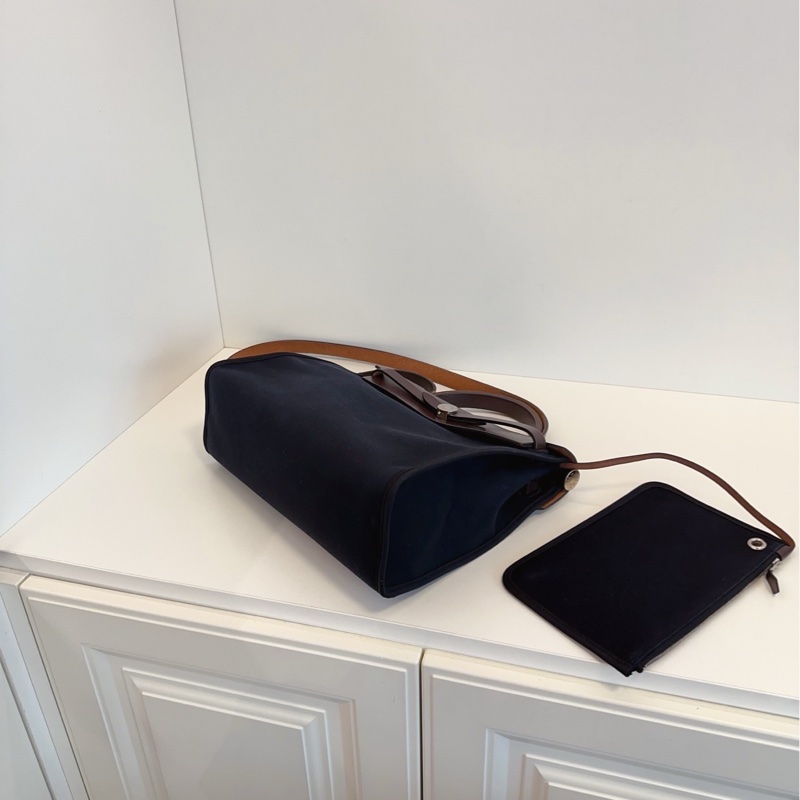 ✨Hermes herbag31 黑銀棕色 學院 商務日常都很適合🖤-6