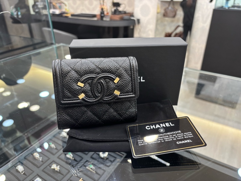 🖤CHANEL  CC Filigree 系列 的三折式短夾✨-10