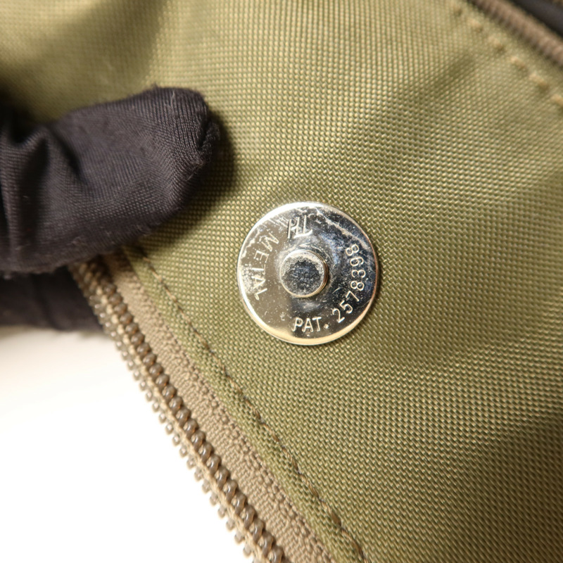 BURBERRY 尼龍Tote Bag銀扣手挽袋-7