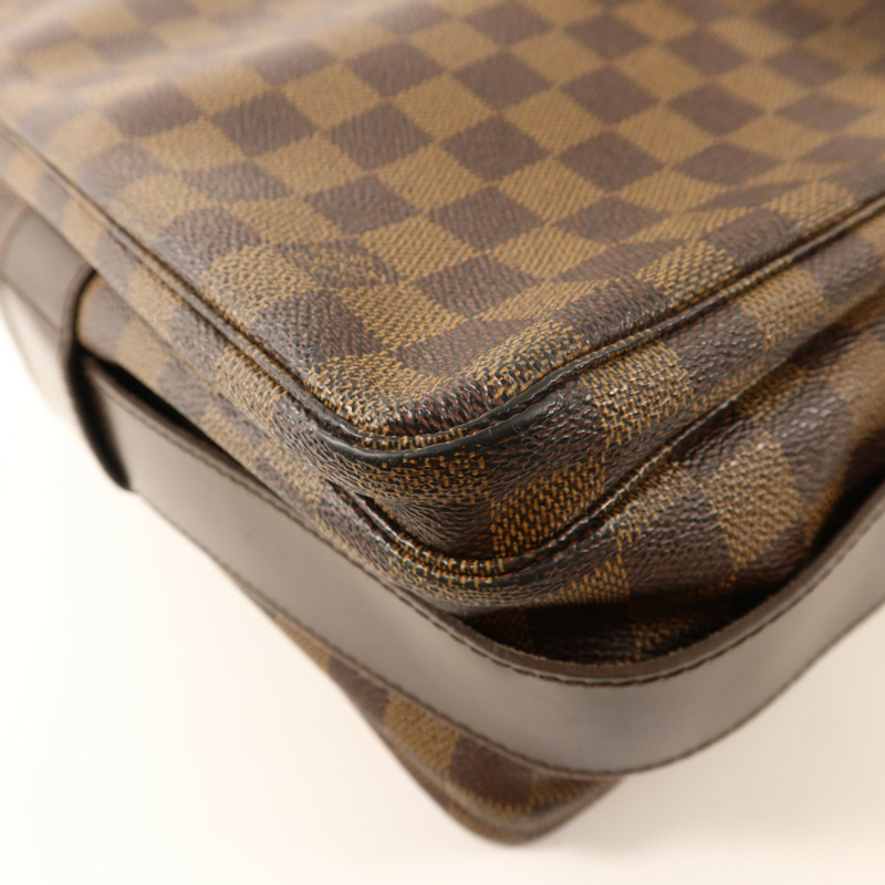 LOUIS VUITTON Damier Naviglio金扣肩背袋-14