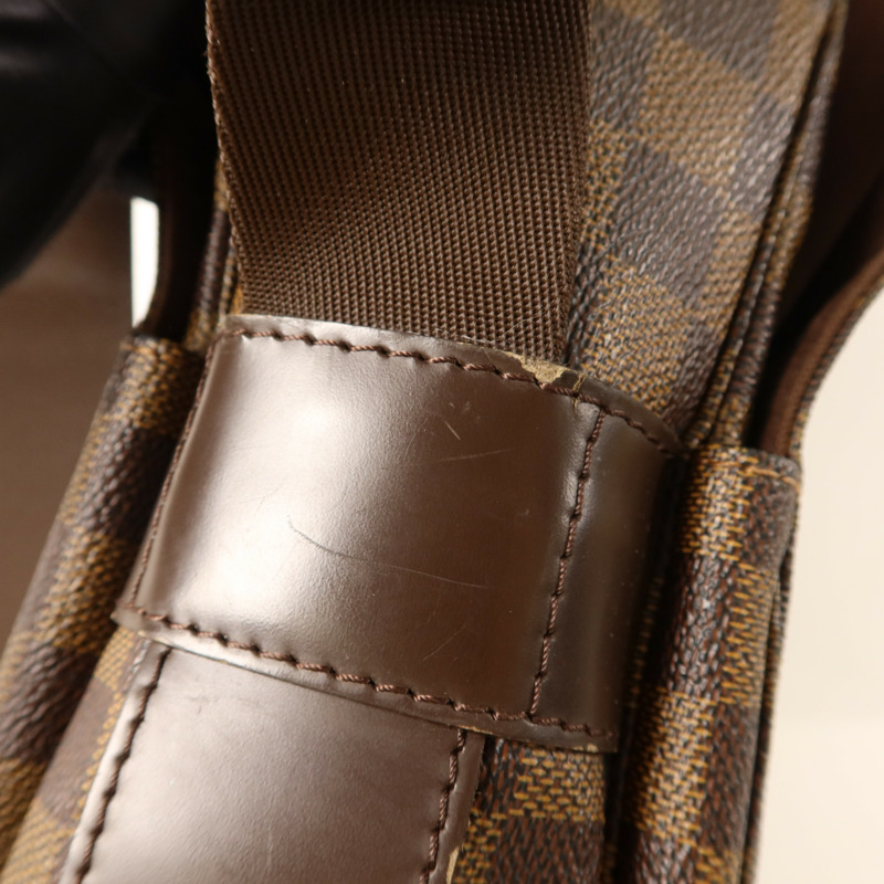 LOUIS VUITTON Damier Naviglio金扣肩背袋-18