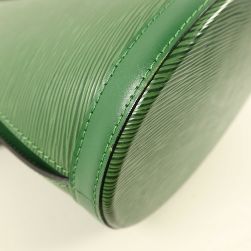 LOUIS VUITTON Epi Cluny金扣肩背袋-9