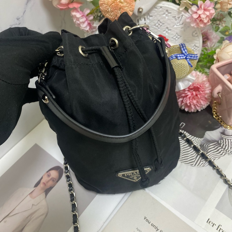 Prada 降落傘束口包小水桶包🏅-7