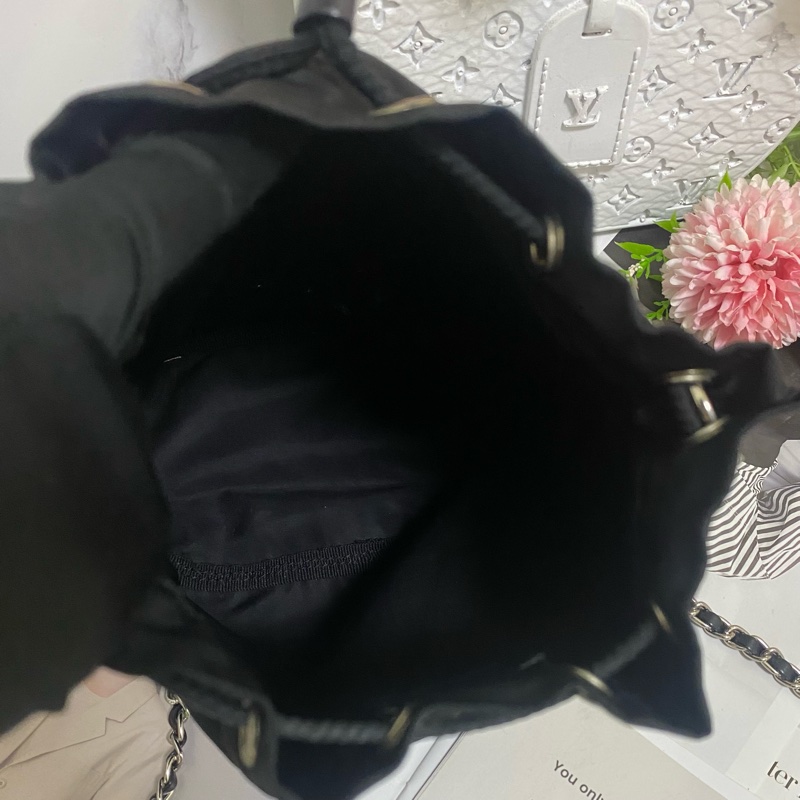 Prada 降落傘束口包小水桶包🏅-16