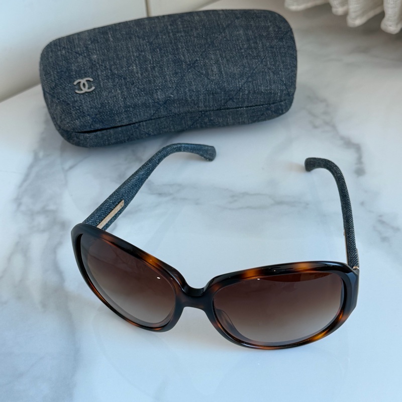 CHANEL 香奈兒牛仔單寧墨鏡!超級特點🩵墨鏡一戴誰都不愛-0