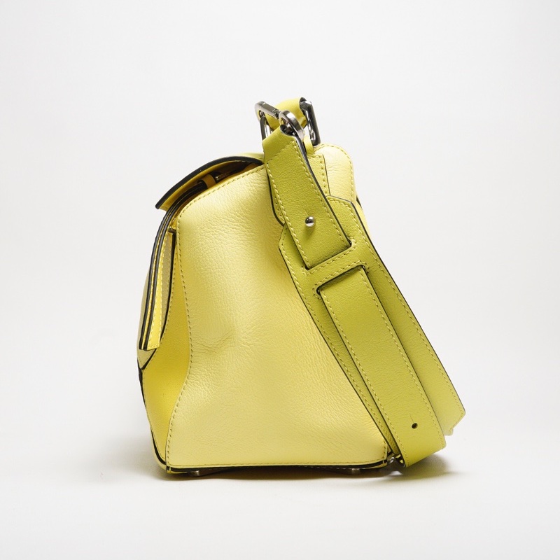 LOEWE 經典Puzzle 中號 芥末黃色-2