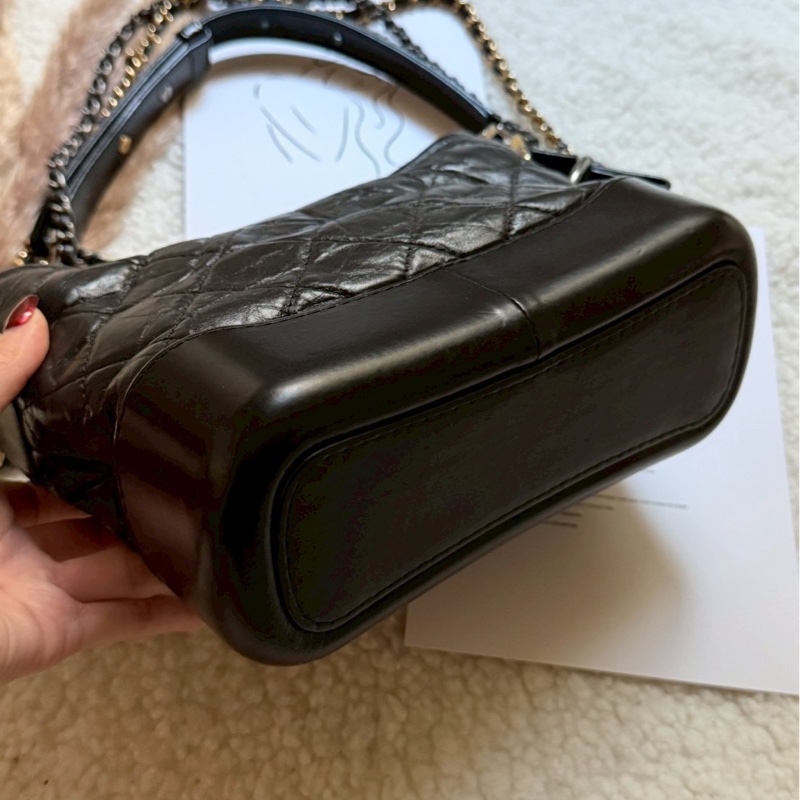 香奈兒黑金流浪包小號-8