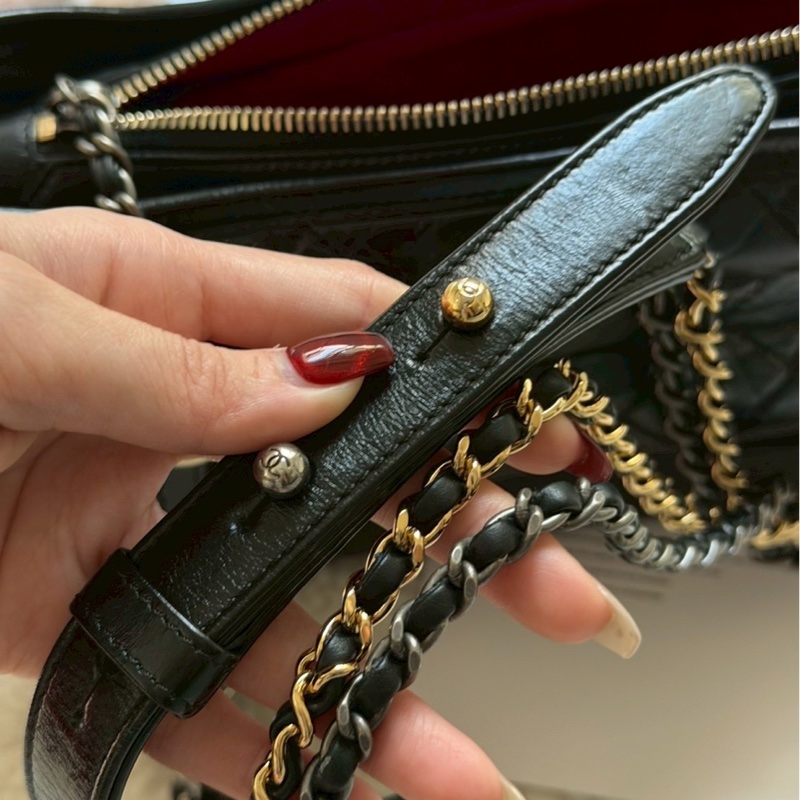 香奈兒黑金流浪包小號-13