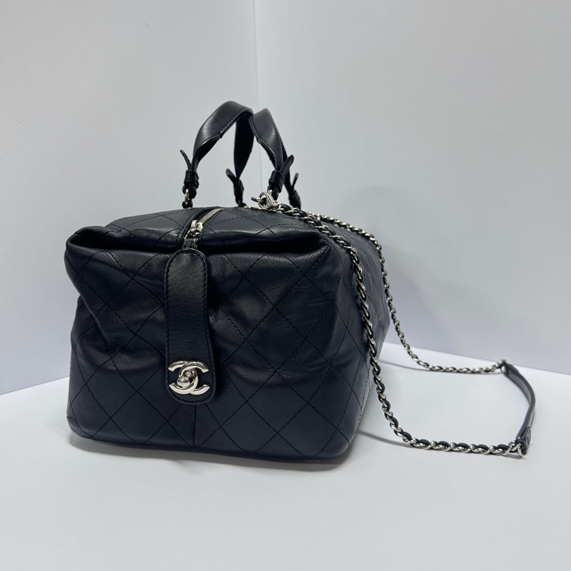 【極新🎁 超稀有】 Chanel 香奈兒 牛皮飯盒包 枕頭包（專櫃29.6萬）-6