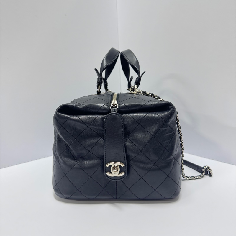 【極新🎁 超稀有】 Chanel 香奈兒 牛皮飯盒包 枕頭包（專櫃29.6萬）-7