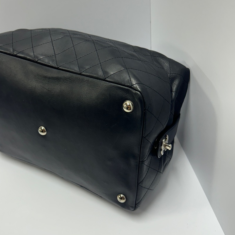 【極新🎁 超稀有】 Chanel 香奈兒 牛皮飯盒包 枕頭包（專櫃29.6萬）-10