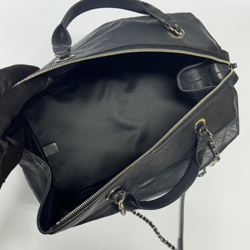 【極新🎁 超稀有】 Chanel 香奈兒 牛皮飯盒包 枕頭包（專櫃29.6萬）-16