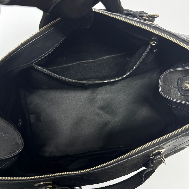 【極新🎁 超稀有】 Chanel 香奈兒 牛皮飯盒包 枕頭包（專櫃29.6萬）-18