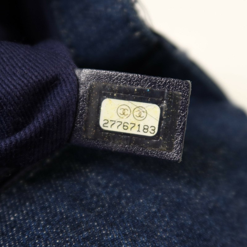 CHANEL 牛仔布Coco Handlec銀扣鏈帶手挽肩背兩用袋-6