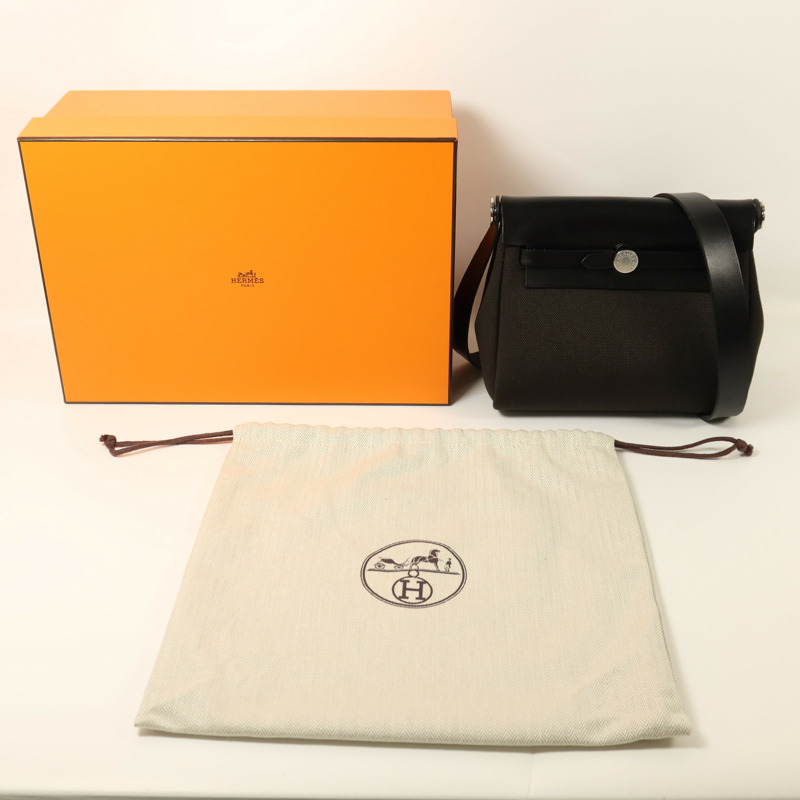 HERMES 帆布Mini Herbag銀扣肩背袋Vert de Gris/Noir-9