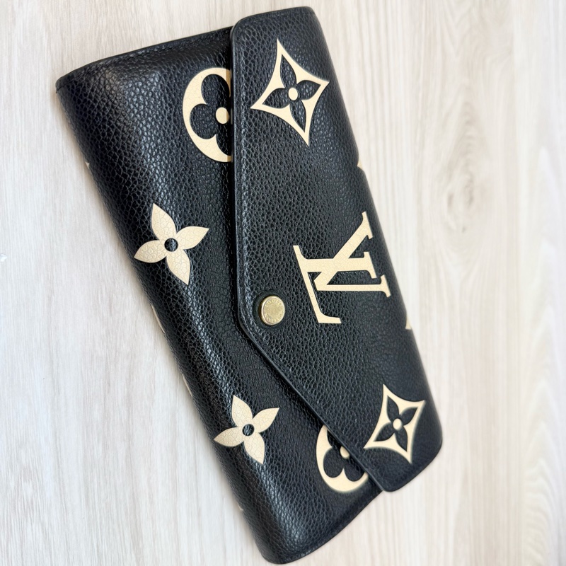 LV黑拚米牛皮16卡下蓋式Sarah長夾M80496-10