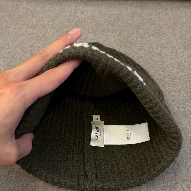CELINE軍綠毛帽-2