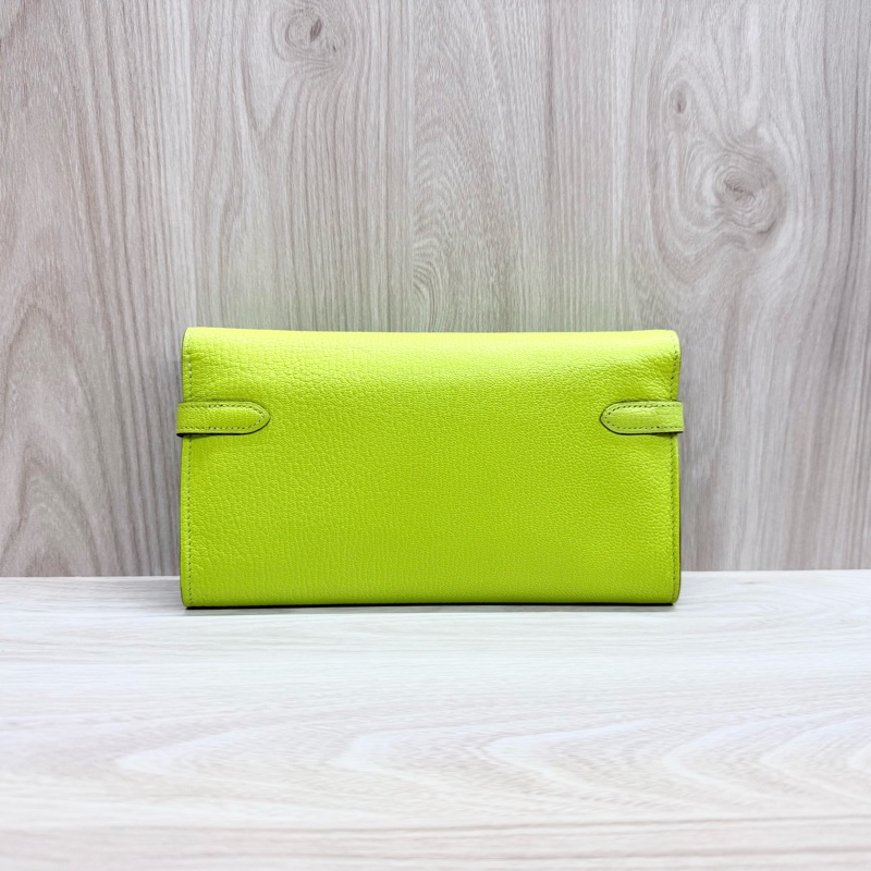 Hermes 萊姆綠山羊皮金釦kelly 12卡長夾-1