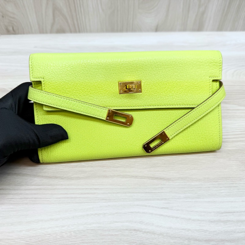Hermes 萊姆綠山羊皮金釦kelly 12卡長夾-10